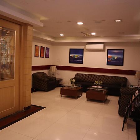 Sri Sai Ram Suites Bengaluru Zewnętrze zdjęcie