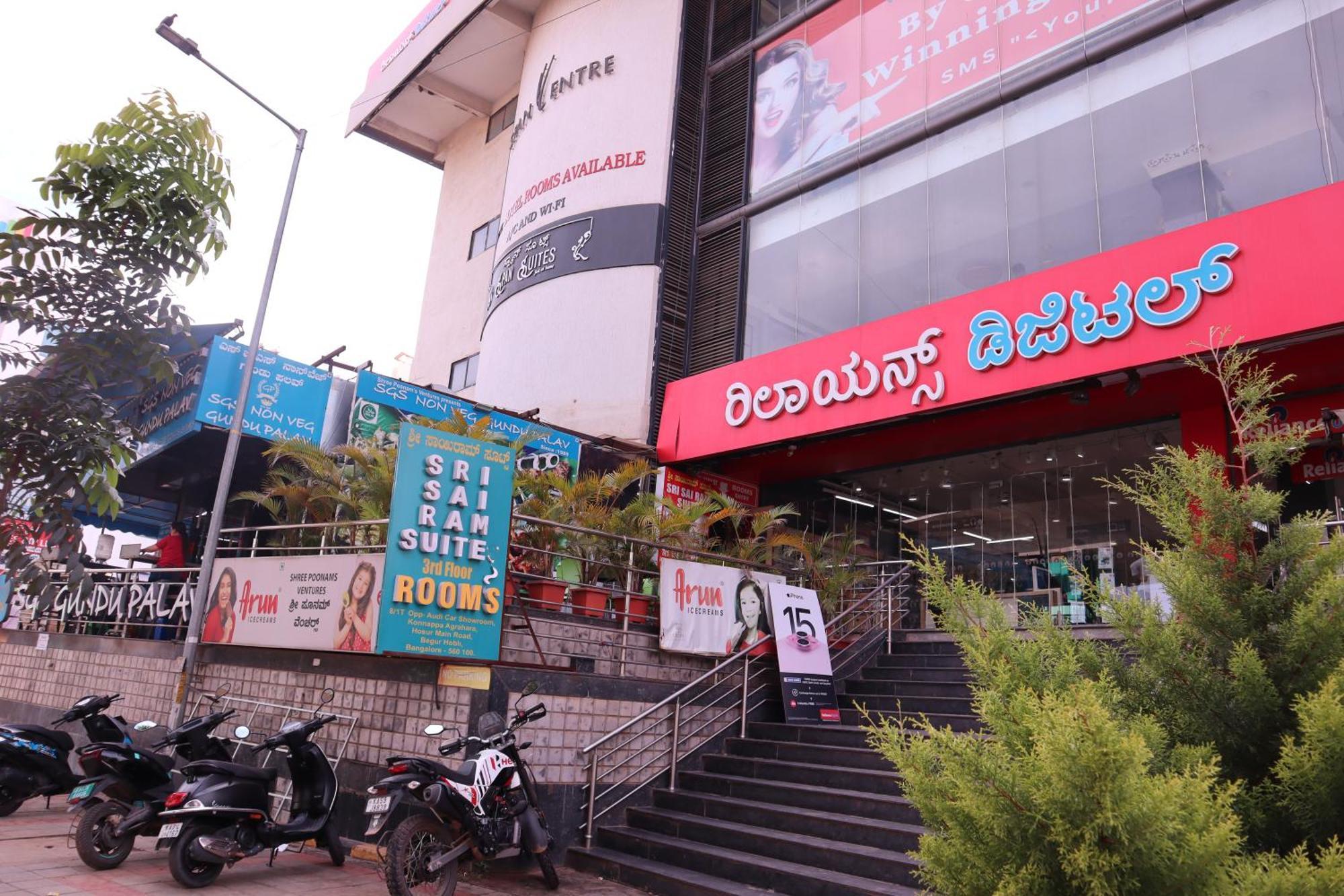 Sri Sai Ram Suites Bengaluru Zewnętrze zdjęcie