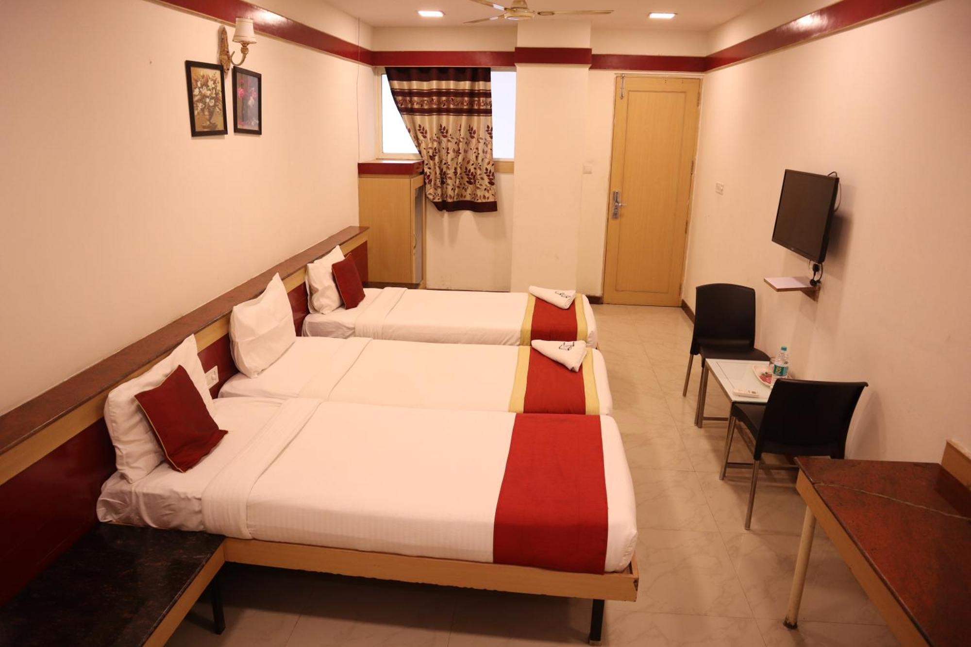 Sri Sai Ram Suites Bengaluru Zewnętrze zdjęcie