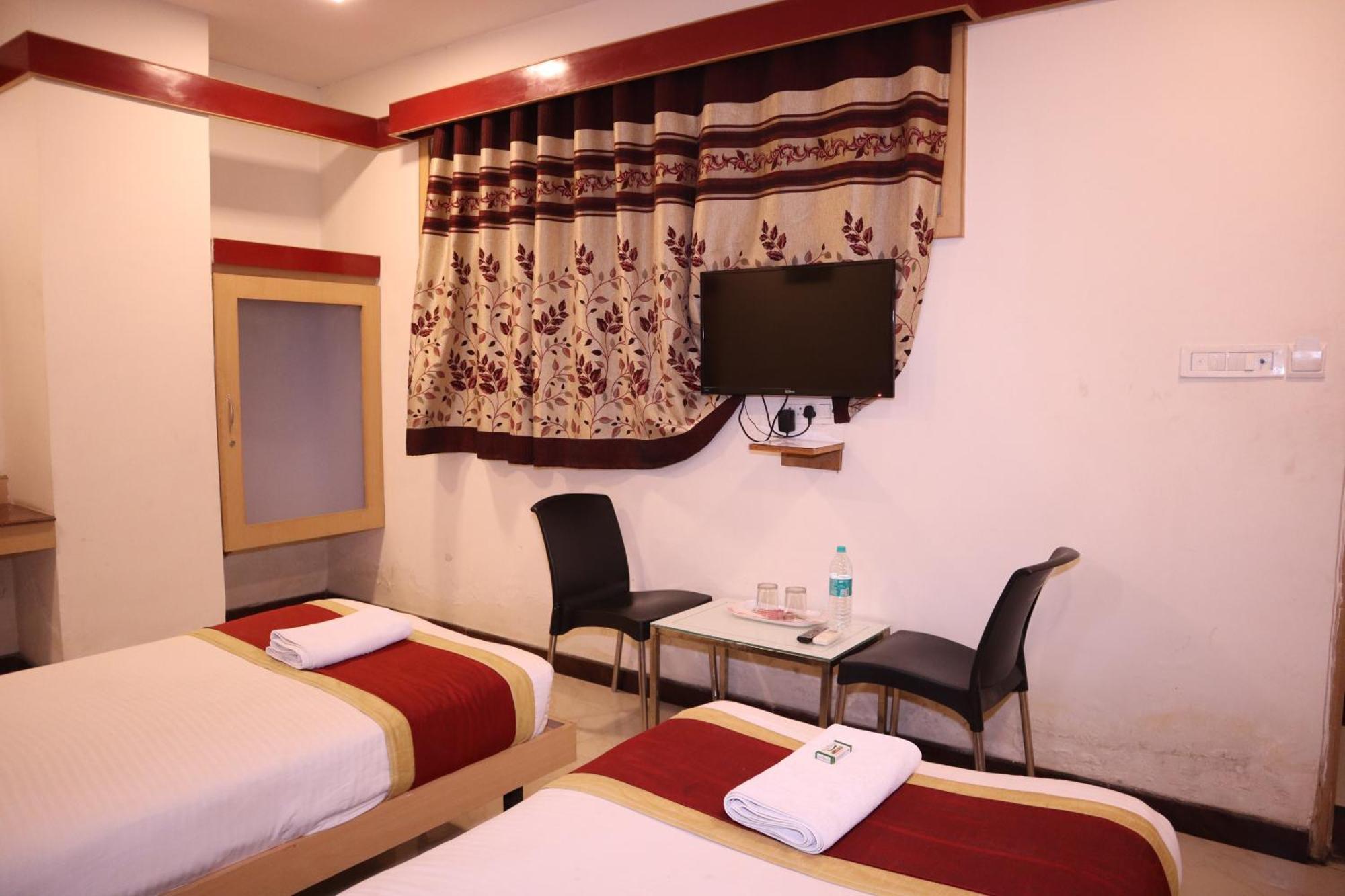 Sri Sai Ram Suites Bengaluru Zewnętrze zdjęcie
