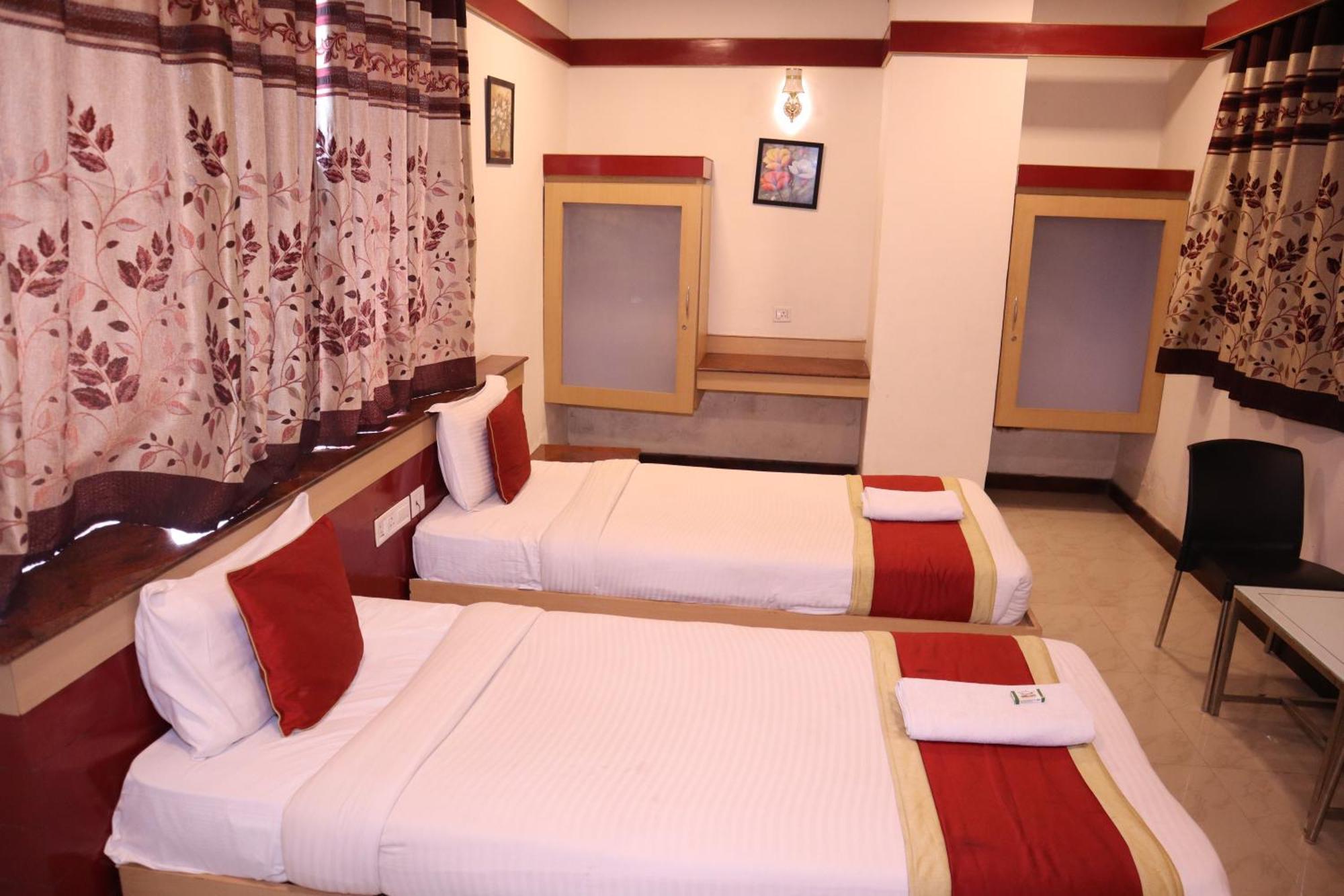 Sri Sai Ram Suites Bengaluru Zewnętrze zdjęcie